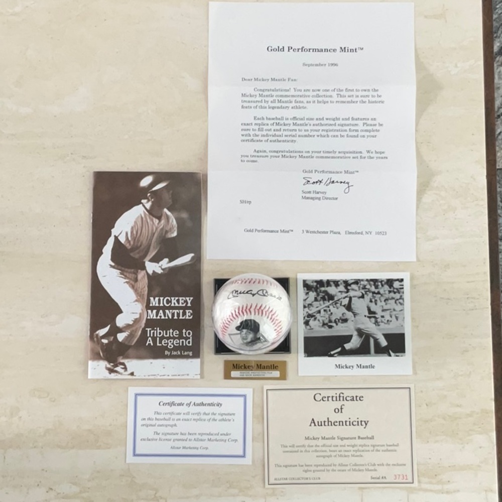 NY Yankees Baseball 1996 Mickey Mantle Ball New York MLB Certificate